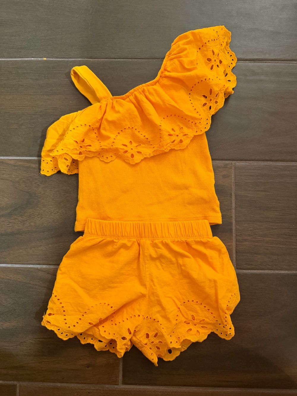Jessica Simpson Girl’s Orange Cotton Ruffle Sleeve Eyelet Short Set 5